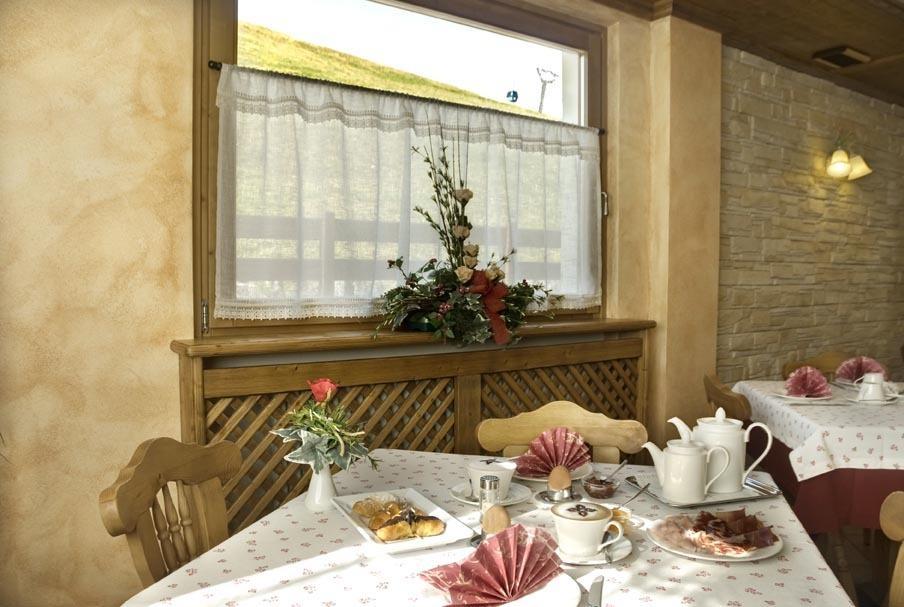 Hotel Costanza Mountain Holiday Livigno Zewnętrze zdjęcie